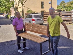 Mehr über den Artikel erfahren Heimatverein startet Projekt Klönbänke