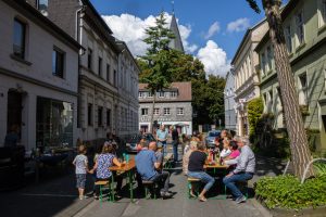 Read more about the article 7. Nachbarschaftspicknick in der Williburgstraße