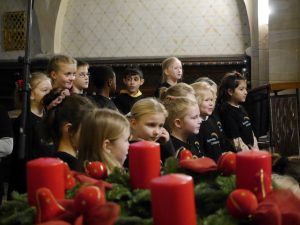 Read more about the article Adventsmarkt im Remigius Kirchhof